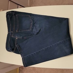 NWOT Gloria Vanderbilt women's jeans size 14 short